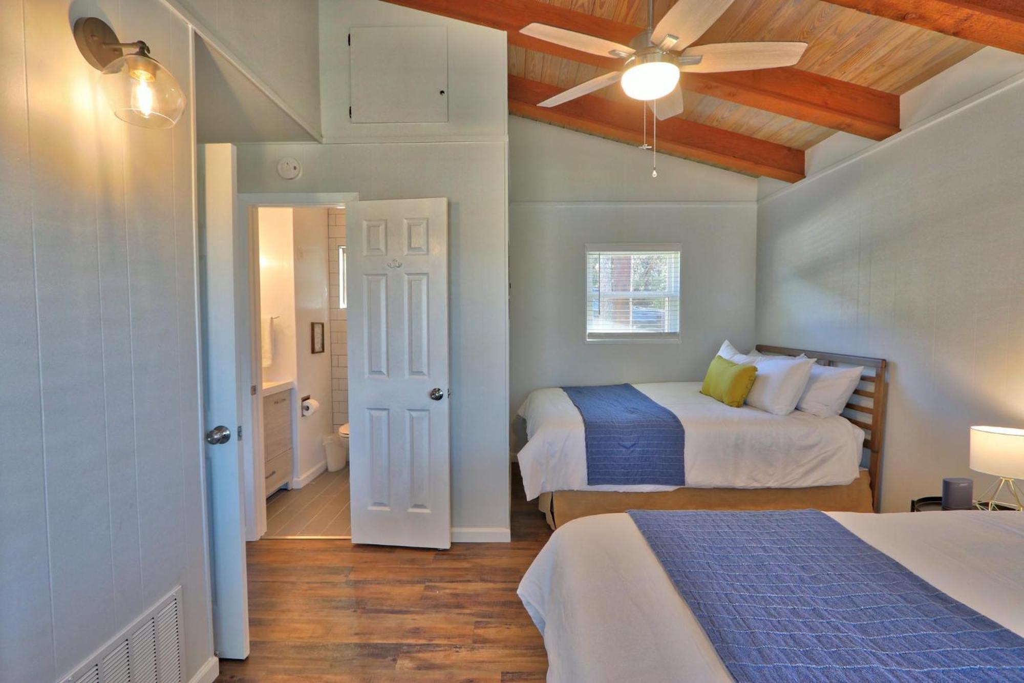 Millie'S Cottages Unit 2 - Annie Canyon Lake Eksteriør billede
