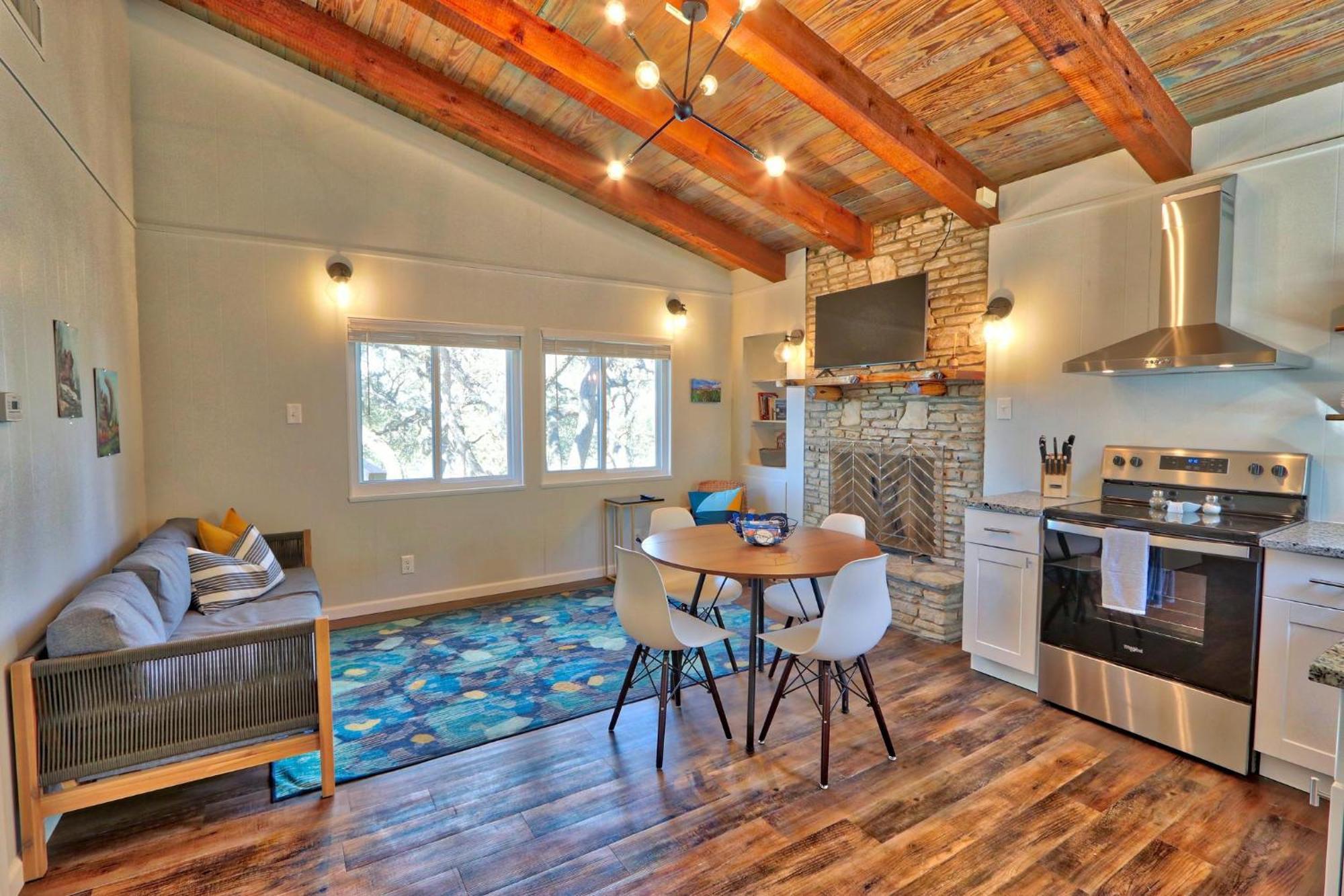Millie'S Cottages Unit 2 - Annie Canyon Lake Eksteriør billede